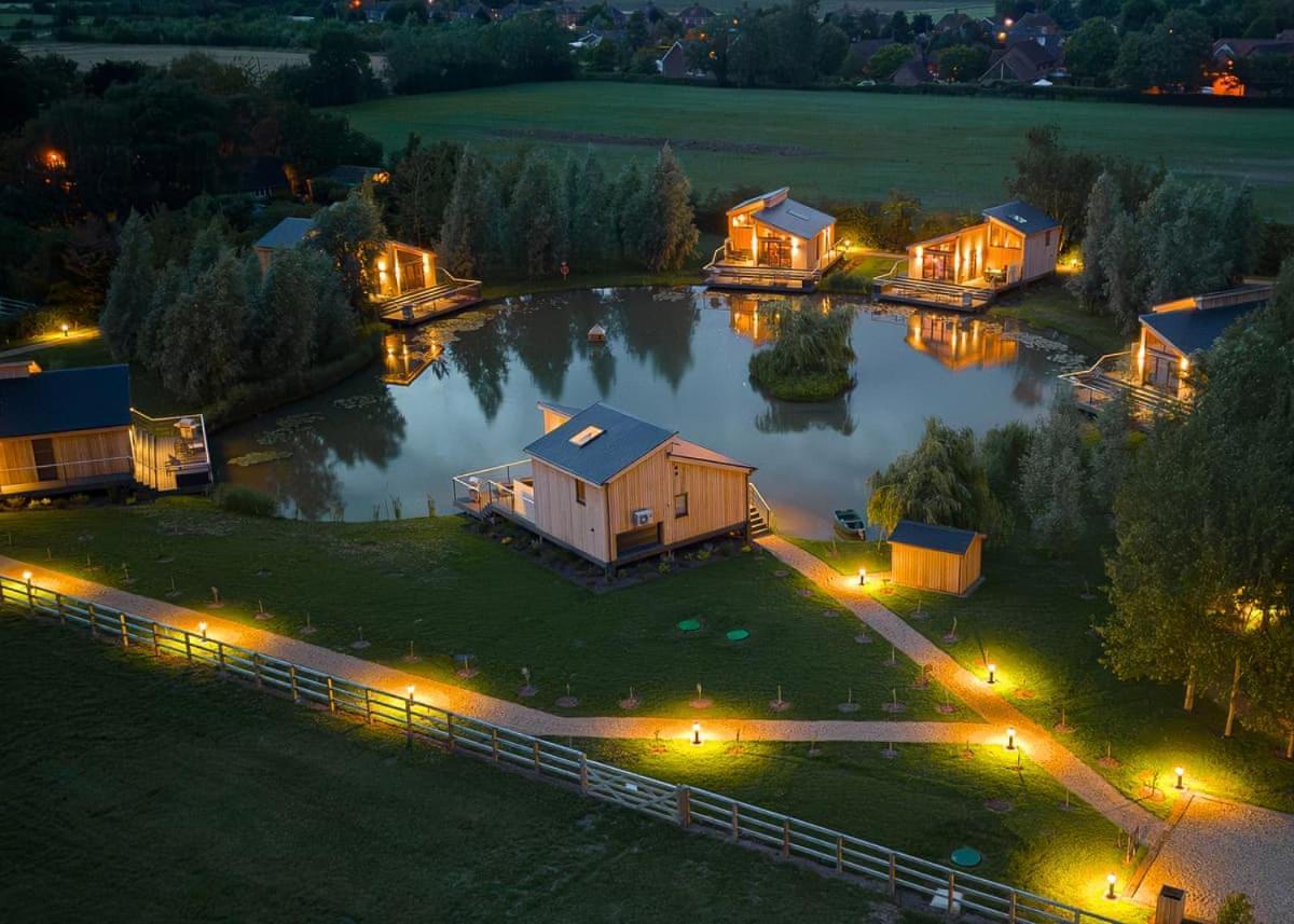 Woad Mill Lakeside Lodges Boston Dış mekan fotoğraf